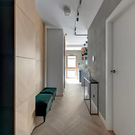 Marina Nadmotlawie Apartment Danzig